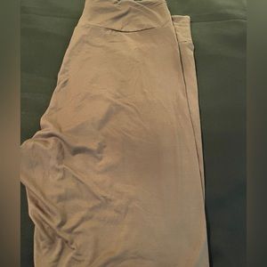 Lularoe leggings -Size T/C never worn